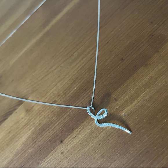 10k gold necklace with pendant - Picture 2 of 2